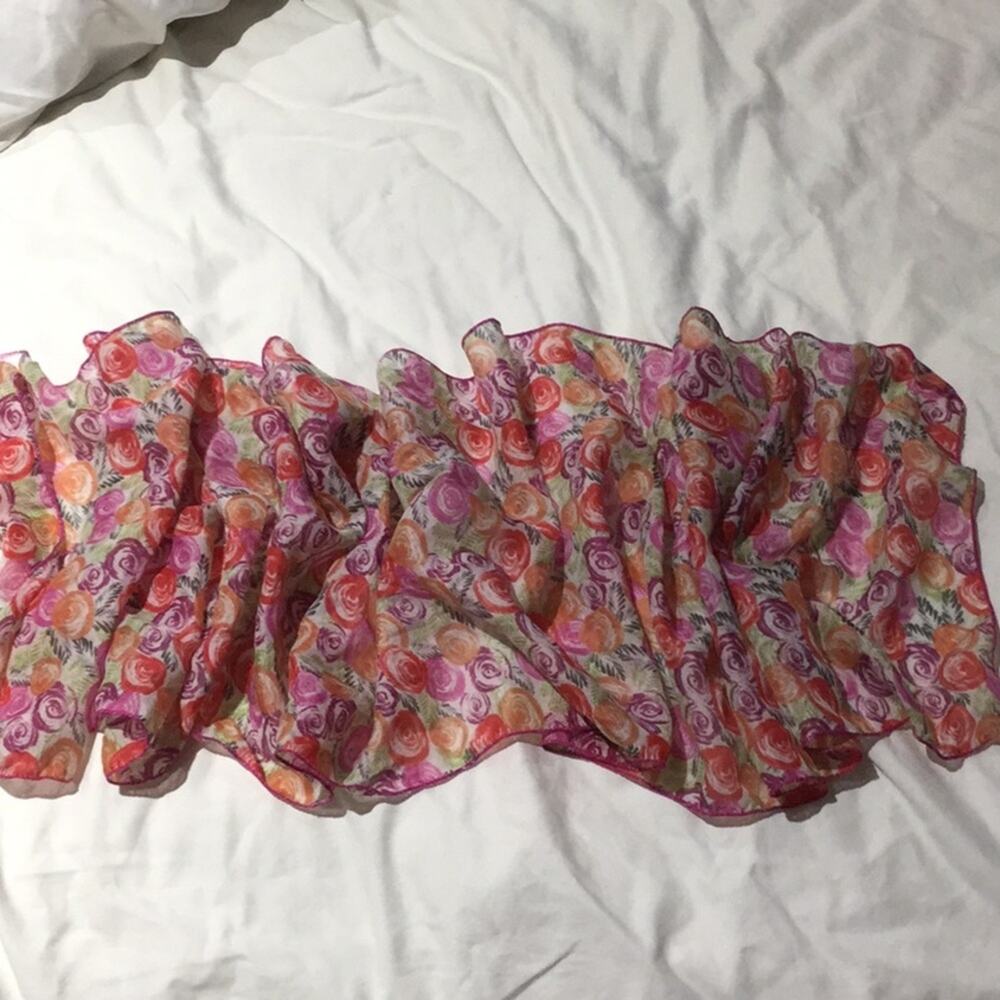 💯 polyester 60”x11” floral scarf nwot
